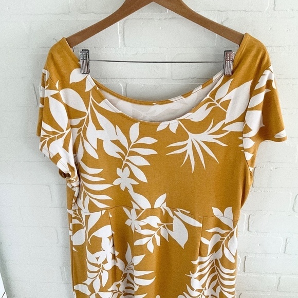Old Navy Maternity Midi Dress Leaves print white/Marigold yellow mustard XXL - Picture 5 of 9